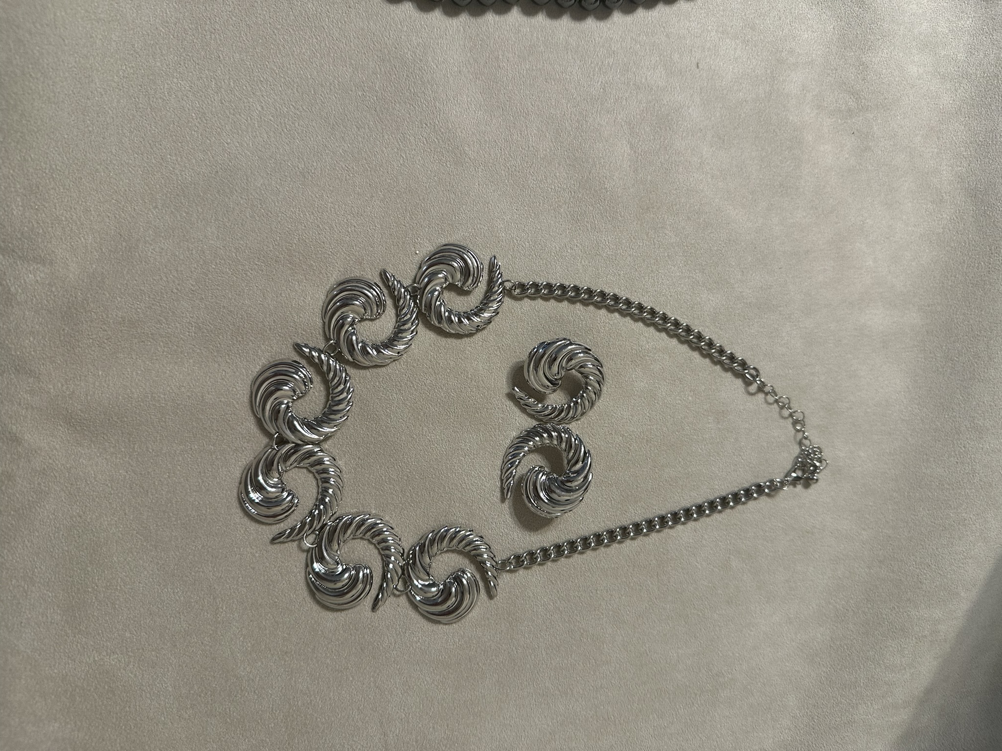 BOHEMIAN SILVER